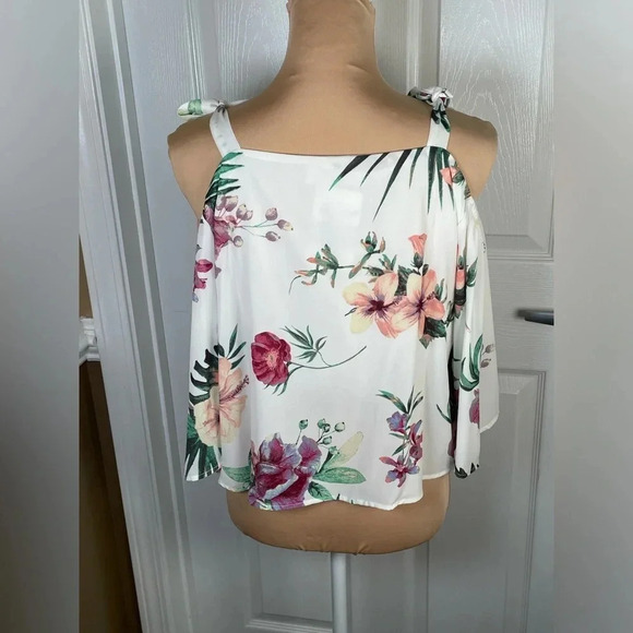 PEACH LOVE Tropical Print Cold Shoulder Blouse New Large - Picture 8 of 8